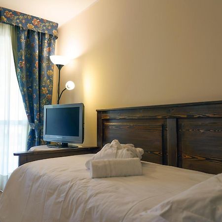 Chalet Du Lys Hotel & Spa Gressoney-la-Trinité Exteriör bild