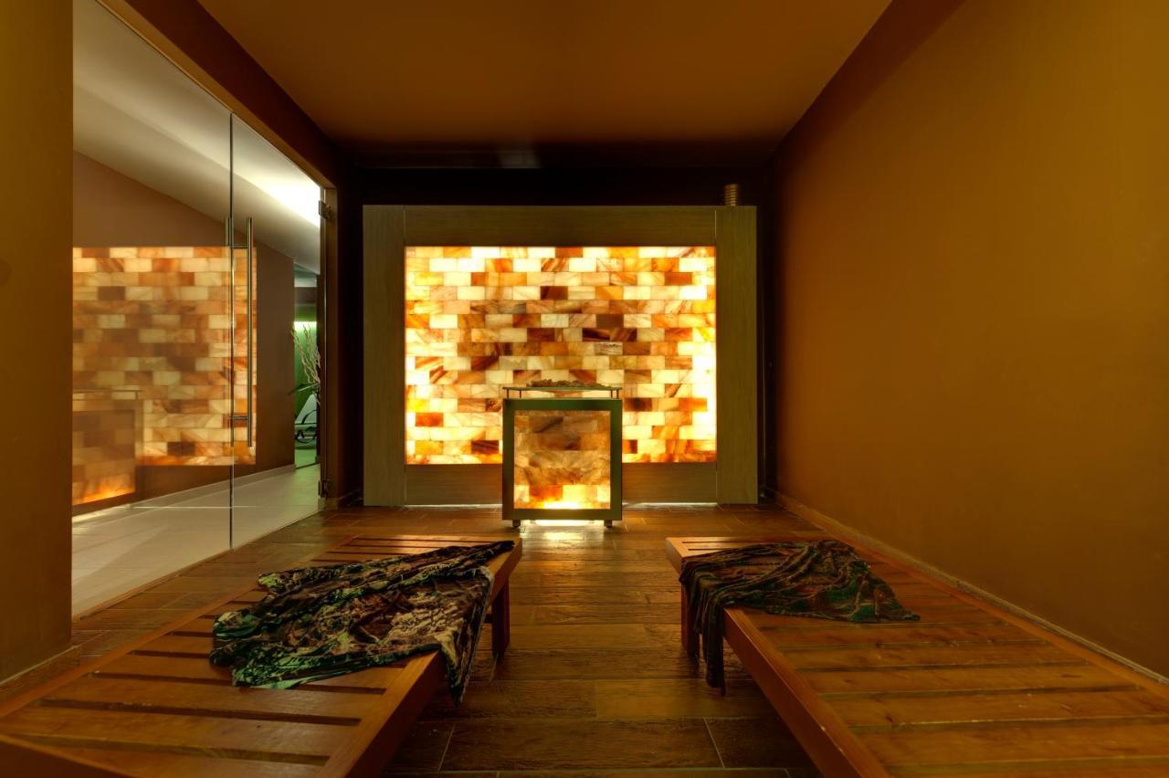 Chalet Du Lys Hotel & Spa Gressoney-la-Trinité Exteriör bild