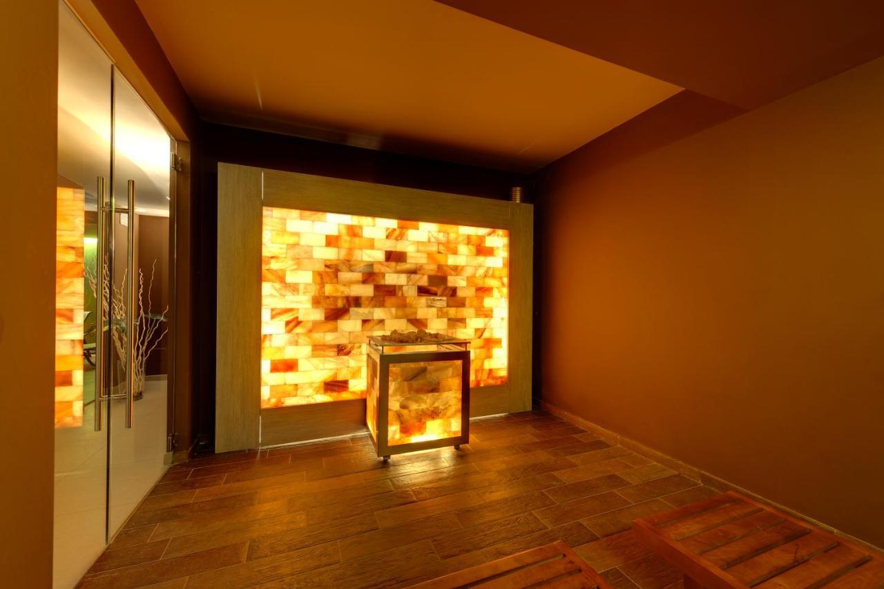 Chalet Du Lys Hotel & Spa Gressoney-la-Trinité Exteriör bild